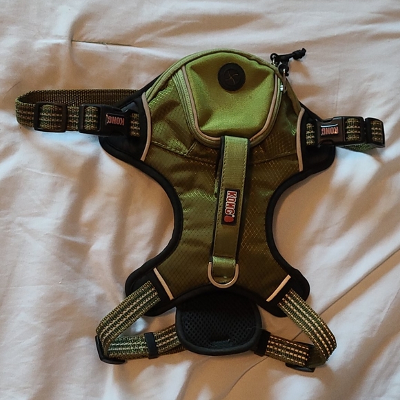 kong green harness